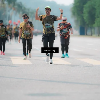 Runner Photo 6460061