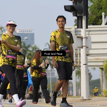Runner Photo 6460066