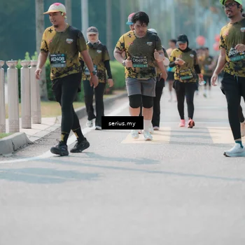 Runner Photo 6460077