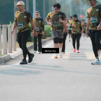 Runner Photo 6460078