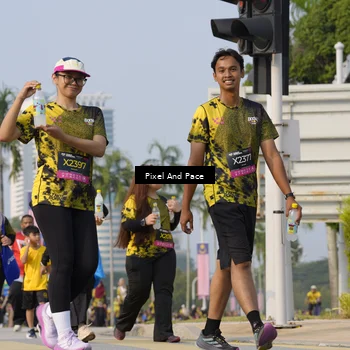 Runner Photo 6460091