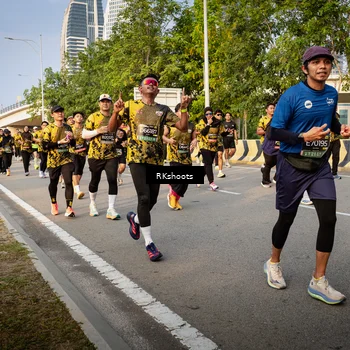 Runner Photo 6460098