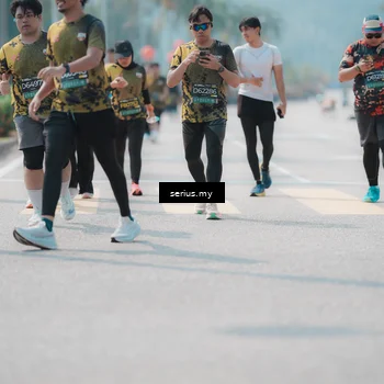 Runner Photo 6460112