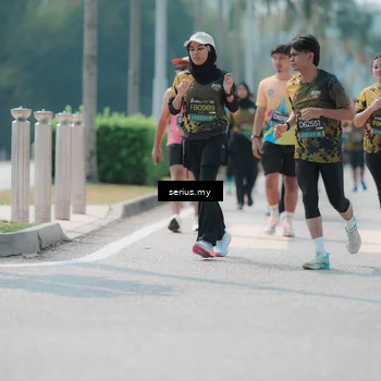 Runner Photo 6460132