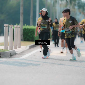 Runner Photo 6460133