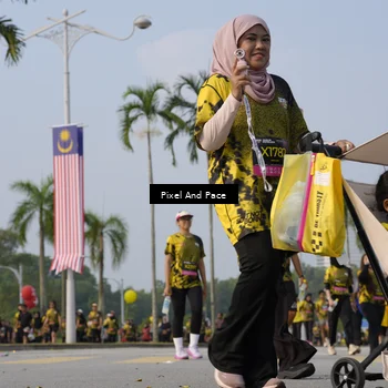 Runner Photo 6460135