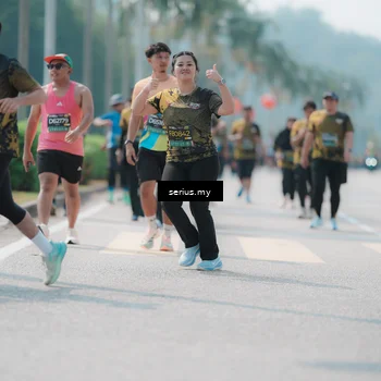 Runner Photo 6460139