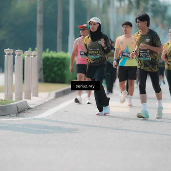 Runner Photo 6460141