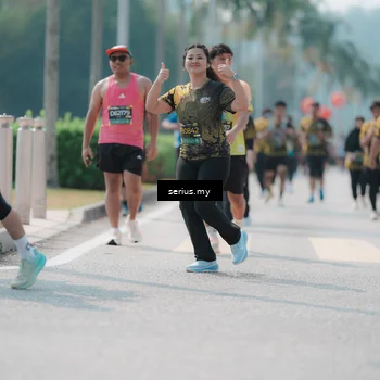 Runner Photo 6460158