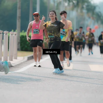 Runner Photo 6460164