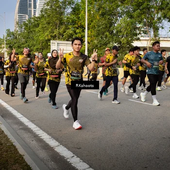 Runner Photo 6460165