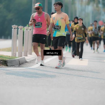 Runner Photo 6460172