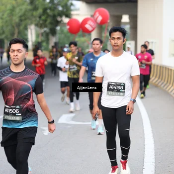 Runner Photo 6460173