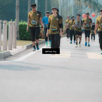 Runner Photo 6460197
