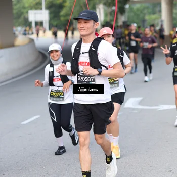 Runner Photo 6460206