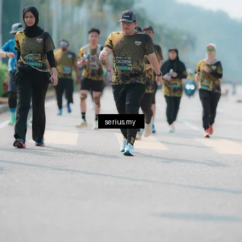 Runner Photo 6460218
