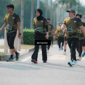 Runner Photo 6460225
