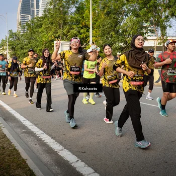 Runner Photo 6460262