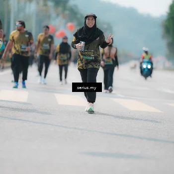 Runner Photo 6460270