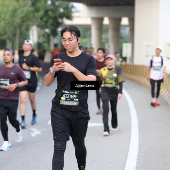 Runner Photo 6460274