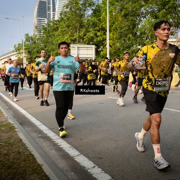 Runner Photo 6460278