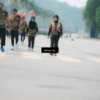 Runner Photo 6460286