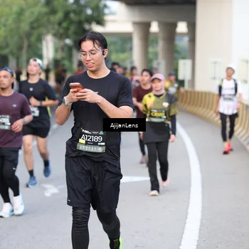 Runner Photo 6460294