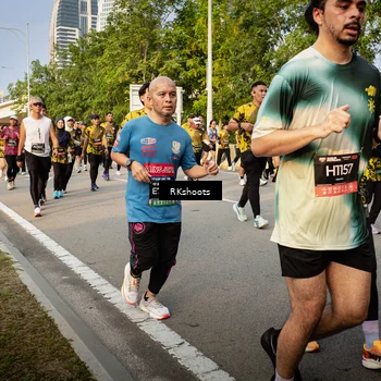 Runner Photo 6460303
