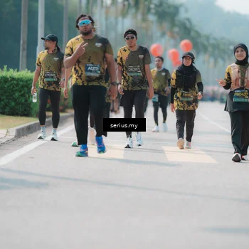 Runner Photo 6460316