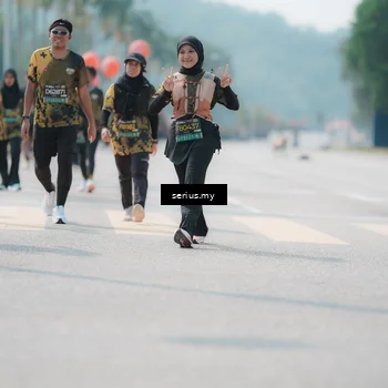 Runner Photo 6460330