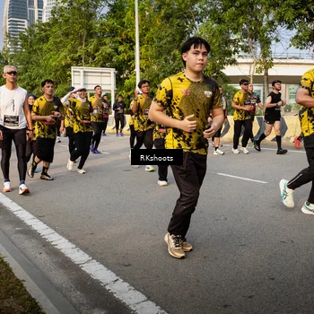 Runner Photo 6460335
