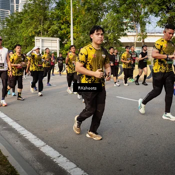 Runner Photo 6460342