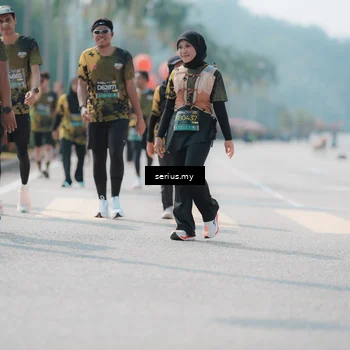 Runner Photo 6460357
