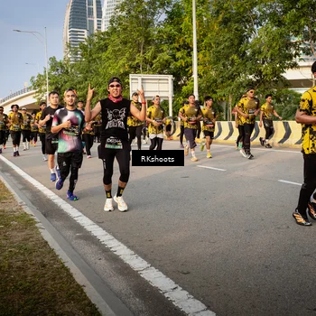 Runner Photo 6460358