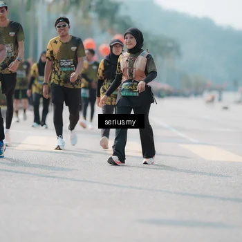 Runner Photo 6460364
