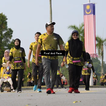 Runner Photo 6460369