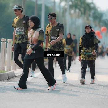 Runner Photo 6460399