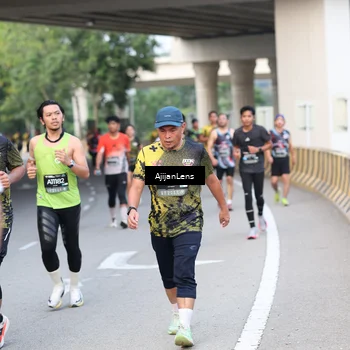 Runner Photo 6460405