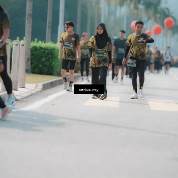 Runner Photo 6460414