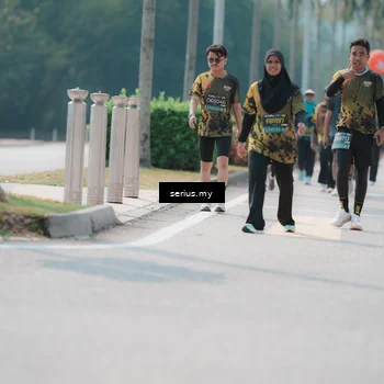 Runner Photo 6460430