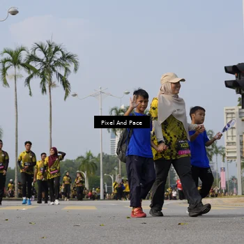 Runner Photo 6460438