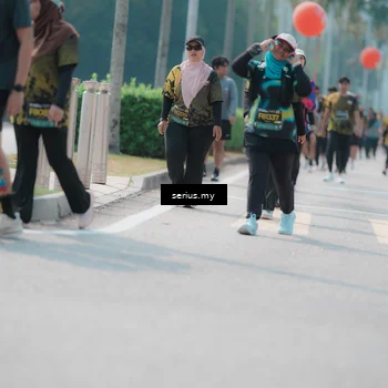 Runner Photo 6460457