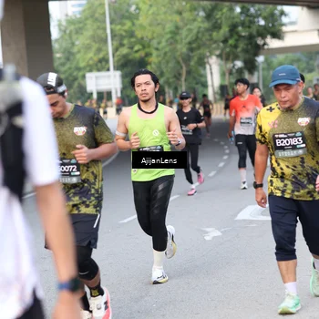 Runner Photo 6460458