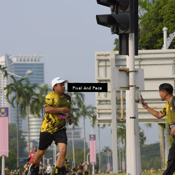 Runner Photo 6460479