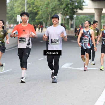 Runner Photo 6460486