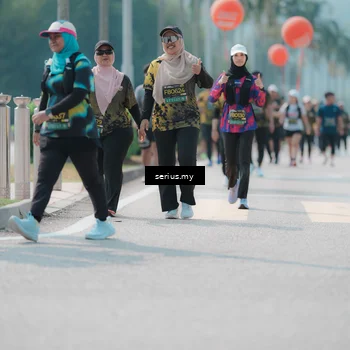 Runner Photo 6460496
