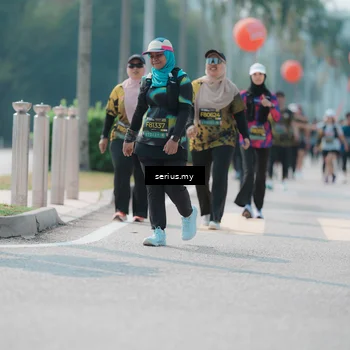 Runner Photo 6460506