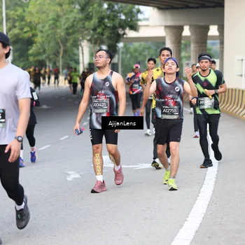 Runner Photo 6460526