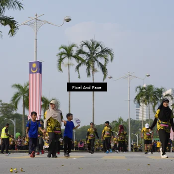 Runner Photo 6460549