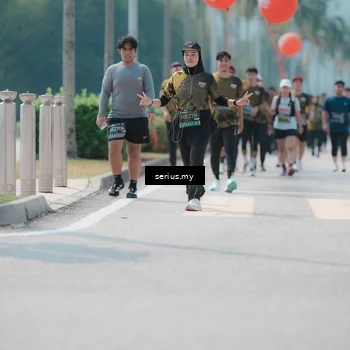 Runner Photo 6460571